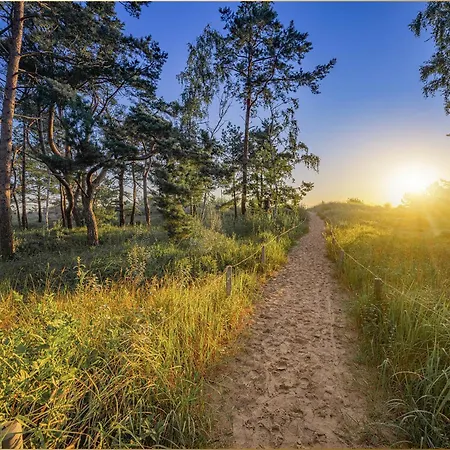 Ahlbeck Remise Ystad 2 公寓